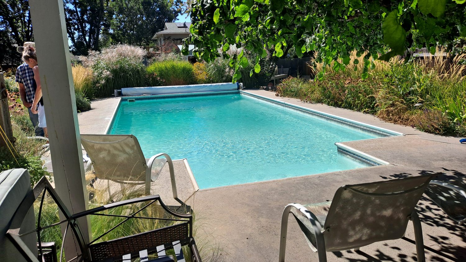 Garden pool with integrated cover